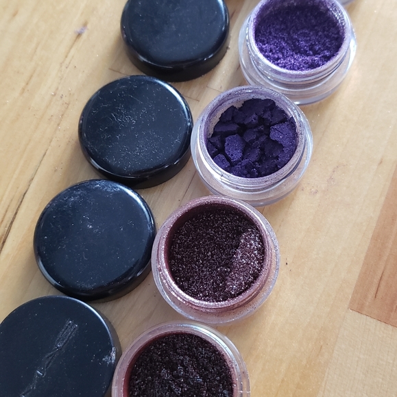 MAC Pigments (rubies, purples, blue-greens) - Picture 4 of 5